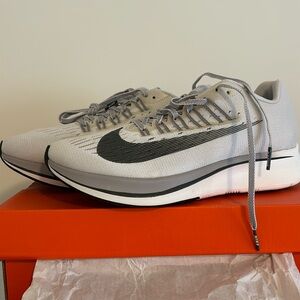 Women’s Nike Zoom Fly - NWT